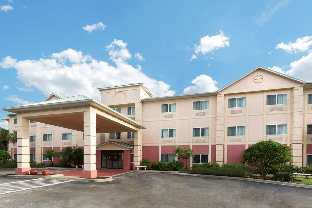Holiday Inn Express - Naples South - I-75 By Ihg Golden Gate Exteriér fotografie